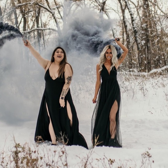 Meet your Posher, Alida - Picture 1 of 1